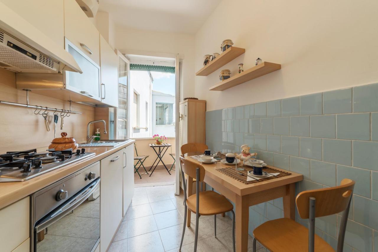 San Giovanni Apartment With Balcony 罗马 外观 照片
