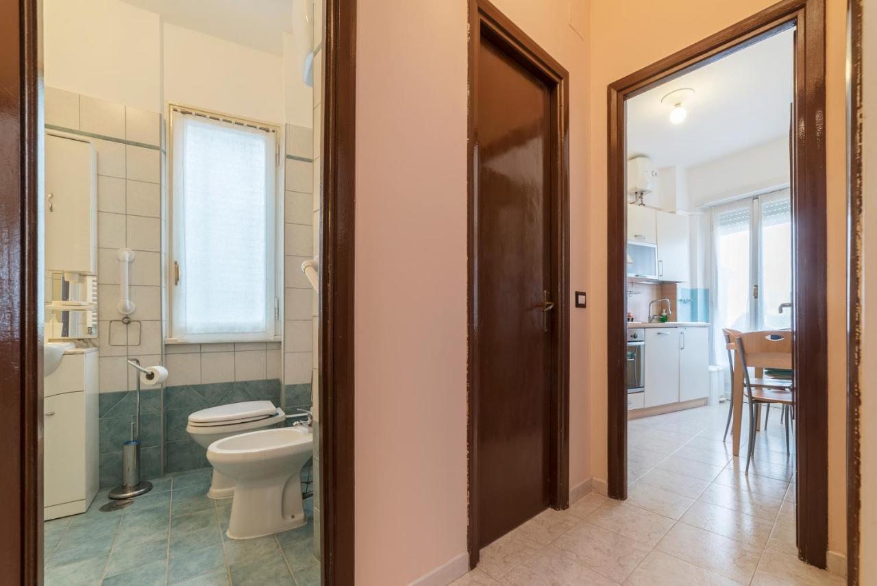 San Giovanni Apartment With Balcony 罗马 外观 照片